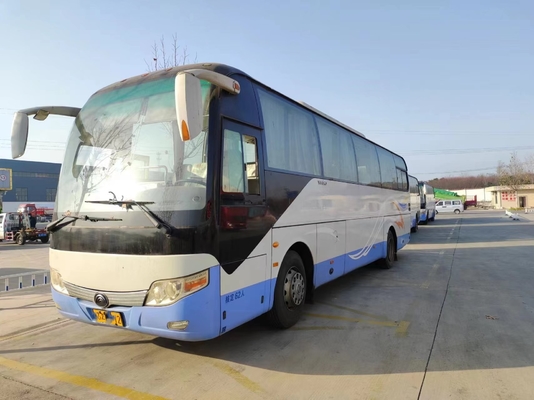 Os ônibus diesel usados endireitam o ônibus do motor de Yuchai da parte traseira de Yutong Zk6110 2+3layout 62seats do ônibus de Steeing