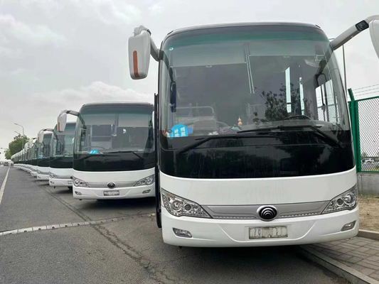 Os assentos brancos usados da cor 50 do ônibus luxuoso lâmina mola do motor raro médio da porta de 2018 anos ônibus ZK6119 de Yutong da mão o ò
