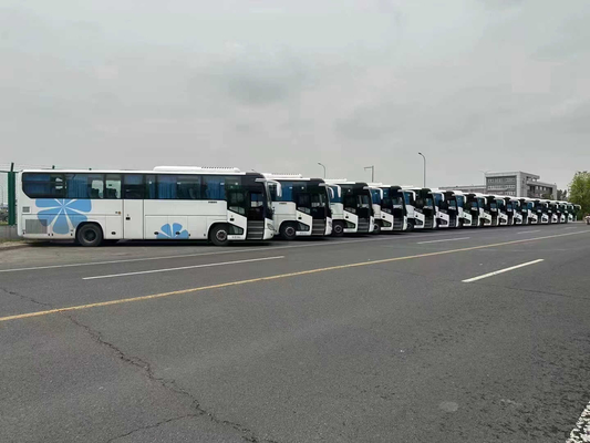 Os assentos brancos usados da cor 50 do ônibus luxuoso lâmina mola do motor raro médio da porta de 2018 anos ônibus ZK6119 de Yutong da mão o ò