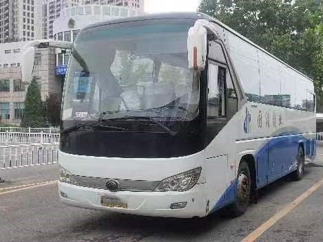 Ônibus luxuosos usados 47 assentos 2 portas do passageiro 11 medidores de mão rara longa Tong Bus novo ZK6117 do A/C ò do motor