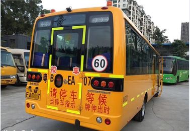 Ônibus escolar amarelo velho de DONGFENG, grande modelo usado do ônibus LHD do treinador com 56 assentos