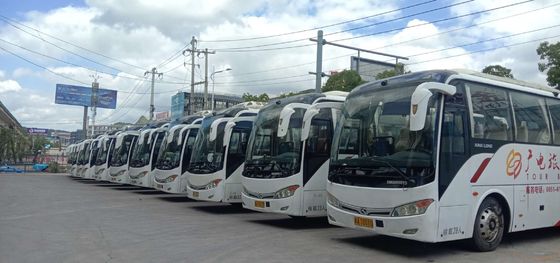 2015 anos 168kw diesel Kinglong XMQ6898 usaram o treinador Bus 39/45 de assento luxuoso dos assentos