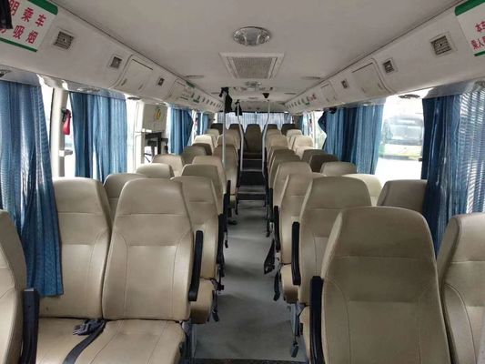 Os assentos de ZK6116HF 228kw 51 usaram ônibus que de Yutong o passageiro transporta Nude do quilômetro dos assentos luxuosos o baixo que embala LHD