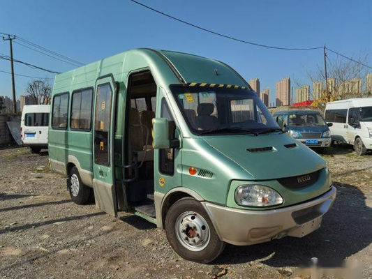 Mini Bus usado 17 assentos marca IVECO 2.8T motor diesel o Euro elétrico III da porta