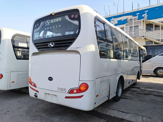 O motor traseiro usado 132kw de Cummins dos assentos de Bus XMQ6771 30 do treinador saiu do ônibus usado de direção de Kinglong