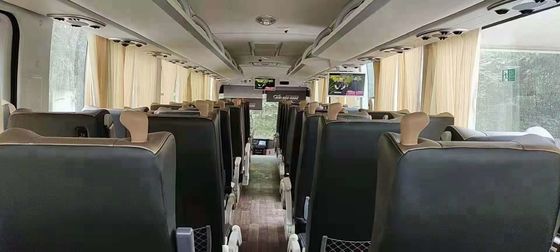 Assentos usados do treinador ZK6120 50 de Yutong baixo quilômetro usado ano de 2020 portas dobro do ônibus do passageiro