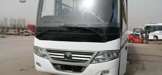 O ônibus ZK6112D de Yutong da segunda mão usou ônibus de Yutong terminou a renovação na direção de RHD
