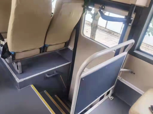 Ônibus mais alto no ônibus usado longo da pousa-copos de Toyota da disposição dos assentos RHD Front Engine 2+3 de Buses 65 do treinador de Tanzânia KLQ6129 Yutong