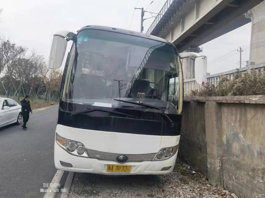 51 treinador usado ônibus usado assentos Bus de Yutong ZK6110 2010 anos que dirigem os motores de diesel de RHD