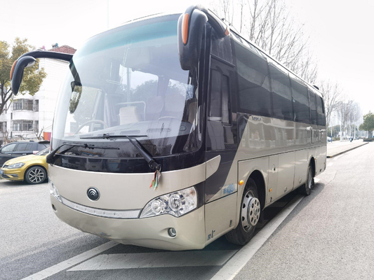 Os ônibus urbanos usados de Yutong 39 assentos entregam em segundo ônibus diesel do transporte público