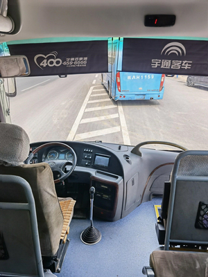 Os ônibus urbanos usados de Yutong 39 assentos entregam em segundo ônibus diesel do transporte público
