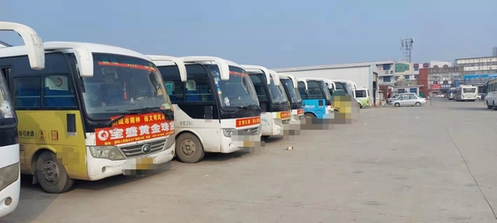 A movimentação da mão esquerda usou ônibus luxuosos da cidade de Yutong abastece 30 assentos diesel Front Engine