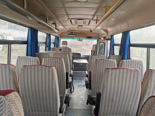 A movimentação da mão esquerda usou ônibus luxuosos da cidade de Yutong abastece 30 assentos diesel Front Engine