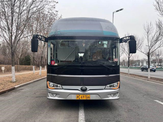 Yutong usou o poder do motor 294kW do modo da disposição dos assentos 2+2 do ônibus 56 do passageiro