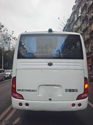 O ônibus público branco diesel usado ano usado do tipo ZK6761 em 2017 LHD de Yutong usou ônibus dos assentos do EURO V 29 do motor de Yuchai