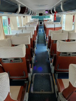 O tipo usado de Yutong treinador Bus que de uma excursão de 2015 anos ZK6126 usou o ônibus diesel do motor 375hp de Weicahi usou o ônibus do EURO III das portas dobro