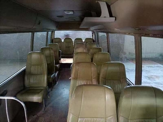 2013 o ônibus usado da pousa-copos do ano 30 assentos usou Mini Bus Toyota Coaster Bus com o motor 15B diesel